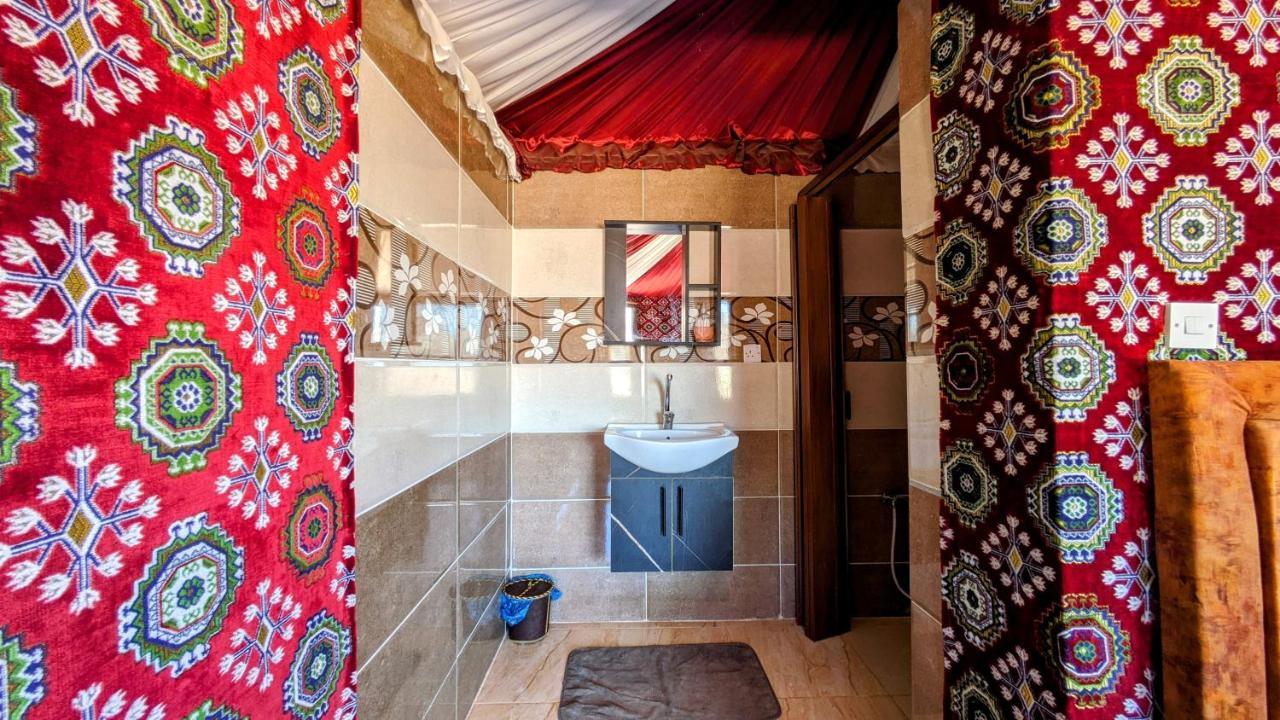 Whydesert Camp & Tours Wadi Rum Bagian luar foto