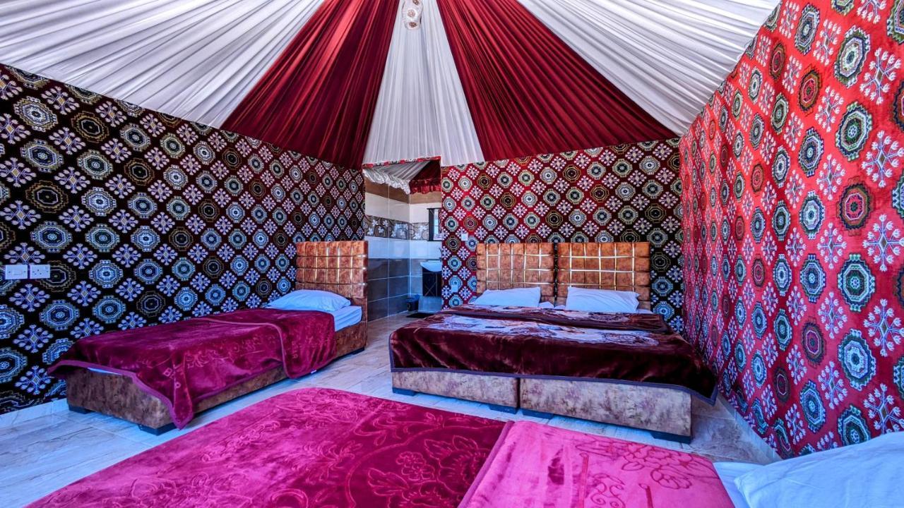 Whydesert Camp & Tours Wadi Rum Bagian luar foto