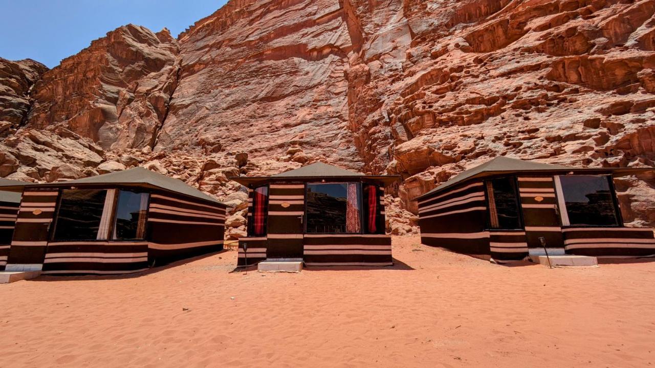 Whydesert Camp & Tours Wadi Rum Bagian luar foto