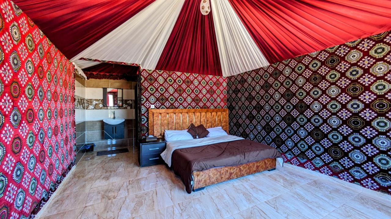 Whydesert Camp & Tours Wadi Rum Bagian luar foto