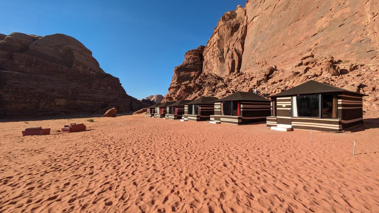 Whydesert Camp & Tours Wadi Rum Bagian luar foto
